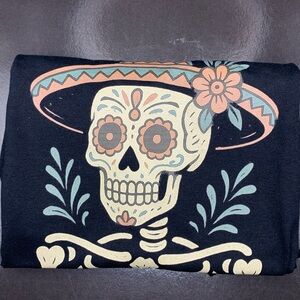 Custom day of the dead female skeleton T-shirt 100% cotton Gildan